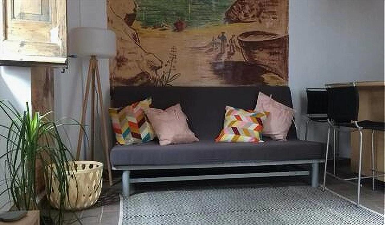 Apartamento De Diseno Cerca De Tren, Playa Y Bcn マズノウ エクステリア 写真
